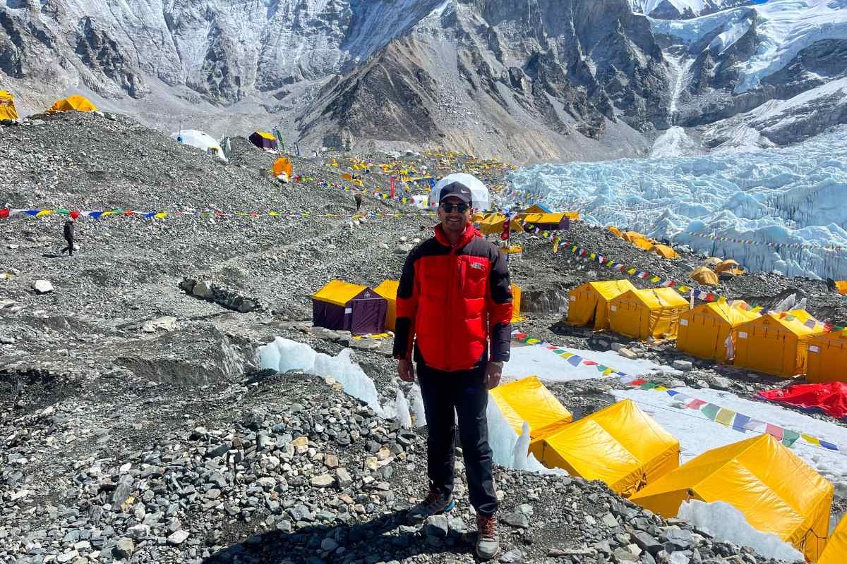 High altitude trail on Everest Base Camp trek Nepal