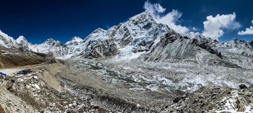 Everest Base Camp Trek Cost 2026/2027: The Complete Budget Breakdown